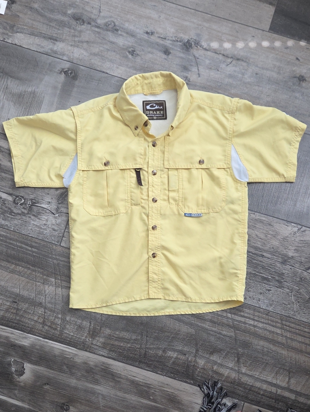 Drake Yellow Short-Sleeve Button-Front Fishing Shirt Size 10